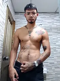 Niick01_ — Stripchat recorded stream screenshot (05 Mar 2026)