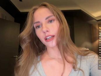 VikkiExtraCheese — Bongacams recorded stream image, 05.03.2026 20:10