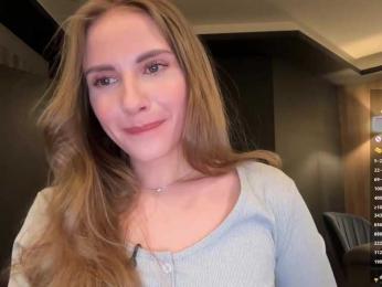 VikkiExtraCheese — Bongacams recorded stream image, 05.03.2026 20:10