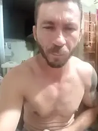 RobertoLuiz84 — Stripchat recorded stream image, 07.03.2026 00:10