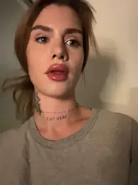 EmiliaCatalina — Stripchat recorded stream image, 08.03.2026 00:00