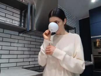milla_bella — Chaturbate recorded stream image, 07.03.2026 19:00