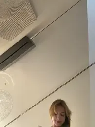 -AngelAri- — Stripchat recorded stream image, 07.03.2026 21:10