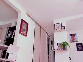 karlyee — Camsoda recorded stream image, 08.03.2026 16:30