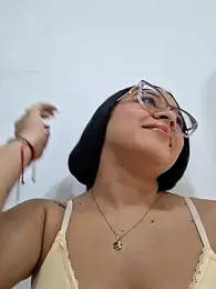 -VICKKY — Stripchat recorded stream image, 09.03.2026 13:40