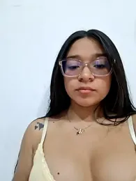 -VICKKY — Stripchat recorded stream image, 09.03.2026 13:40