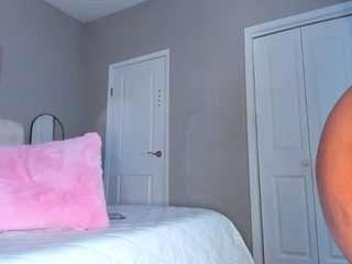 kloewandan — Camsoda recorded stream screenshot (10 Mar 2026)