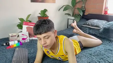 Andy_Belier23 — Stripchat recorded stream image, 10.03.2026 14:30