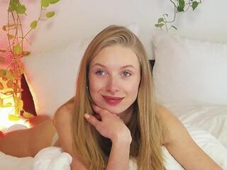 Emma Wilde — Flirt4free recorded stream image, 11.03.2026 04:10