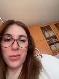 MommmyYummy — Stripchat recorded stream image, 11.03.2026 09:50