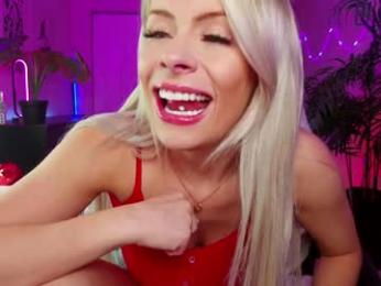 oliviaowens — Chaturbate recorded stream image, 07.03.2025 06:30