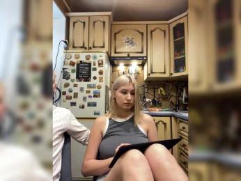_Magic_ — Bongacams recorded stream image, 12.03.2026 05:10