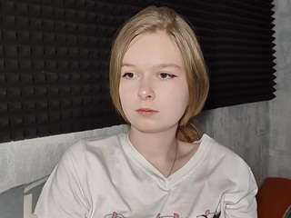 keshiavondracek — Camsoda recorded stream screenshot (12 Mar 2026)