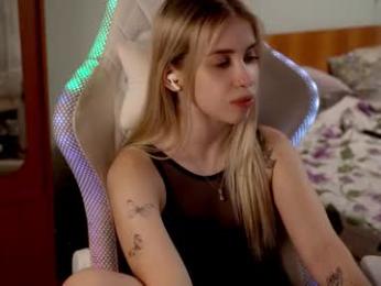 ho1yh01e — Chaturbate recorded stream image, 12.03.2026 19:20