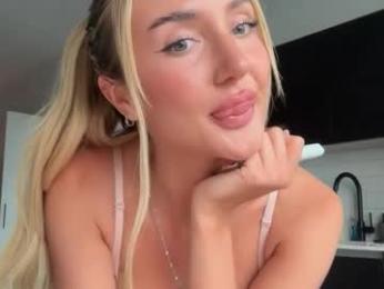 dreamyylilah — Chaturbate recorded stream image, 12.03.2026 22:10