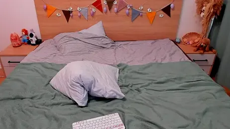 Fandi_777 — Stripchat recorded stream image, 13.03.2026 05:10