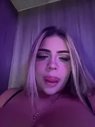 MiaWhitePink_ — Stripchat recorded stream image, 13.03.2026 06:00