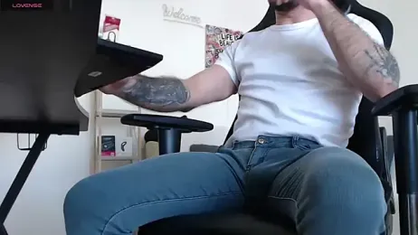 marioslim — Stripchat recorded stream image, 13.03.2026 07:10