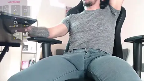 marioslim — Stripchat recorded stream image, 13.03.2026 07:10