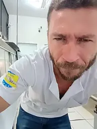 RobertoLuiz84 — Stripchat recorded stream image, 13.03.2026 13:00