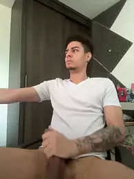 bigryann23 — Stripchat recorded stream screenshot (13 Mar 2026)