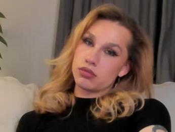 katrinewest — Chaturbate recorded stream image, 14.03.2026 18:50