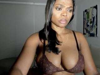 ebonydreamiin — Camsoda recorded stream image, 15.03.2026 09:50