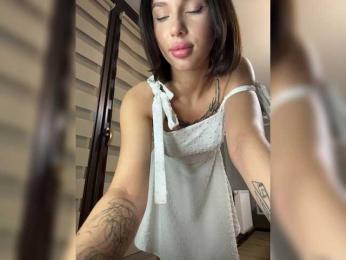 BabyDarii — Bongacams recorded stream screenshot (15 Mar 2026)