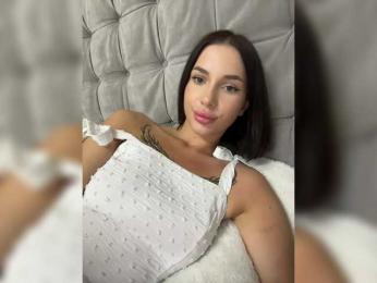 BabyDarii — Bongacams recorded stream screenshot (15 Mar 2026)