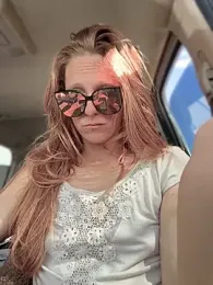 GoldenFlameGoddess — Stripchat recorded stream screenshot (15 Mar 2026)