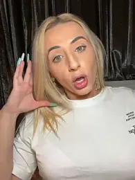 Strongqueen — Stripchat recorded stream image, 15.03.2026 21:40