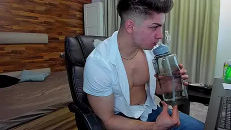 MaxKaiden — Stripchat recorded stream screenshot (16 Mar 2026)