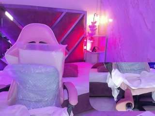 cataleyaglow — Camsoda recorded stream image, 17.03.2026 04:40