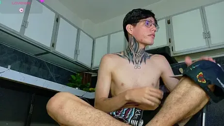 david_huge — Stripchat recorded stream screenshot (17 Mar 2026)