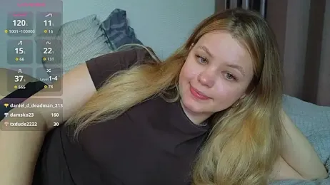 Milana15 — Stripchat recorded stream screenshot (17 Mar 2026)