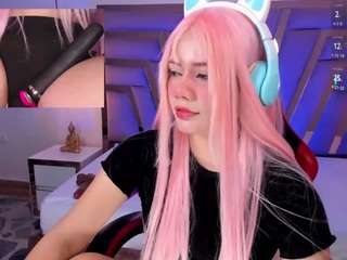 lilapop4 — Camsoda recorded stream image, 17.03.2026 13:10