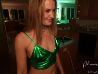 phoenix_taylor — Chaturbate recorded stream image, 18.03.2026 00:00