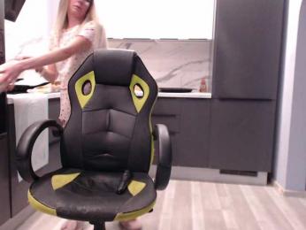 blondalina — Bongacams recorded stream image, 18.03.2026 08:50