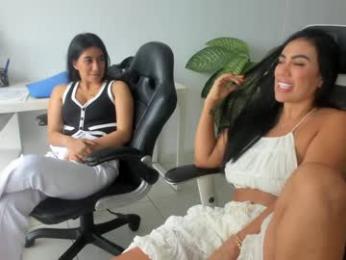 emillybrowm — Chaturbate recorded stream screenshot (18 Mar 2026)