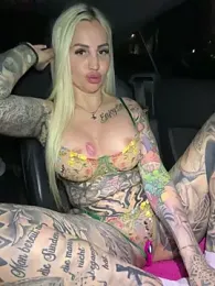 CoraDiamond — Stripchat recorded stream image, 18.03.2026 18:10