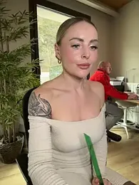 EmaSalis — Stripchat recorded stream image, 19.03.2026 10:30