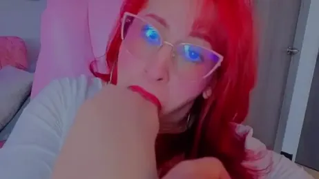 Juliana_Saenzz — Stripchat recorded stream image, 19.03.2026 13:20