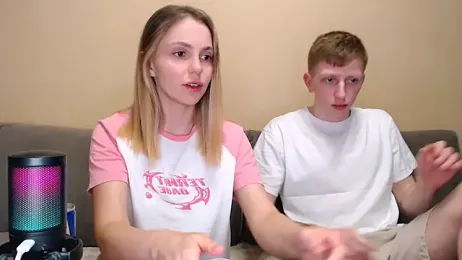 juliaanddima — Stripchat recorded stream screenshot (19 Mar 2026)