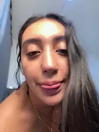 Hannahoff — Stripchat recorded stream image, 20.03.2026 03:00