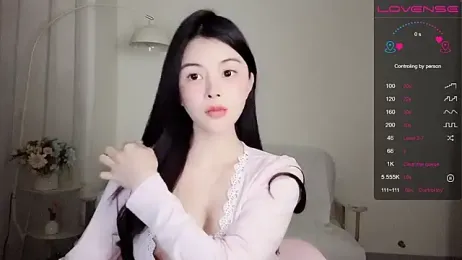 lvy-w — Stripchat recorded stream screenshot (20 Mar 2026)