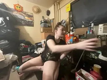 Snowbunnycake_131 — Stripchat recorded stream screenshot (21 Mar 2026)