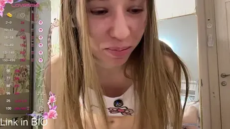 tinykisa — Stripchat recorded stream image, 22.03.2026 13:50