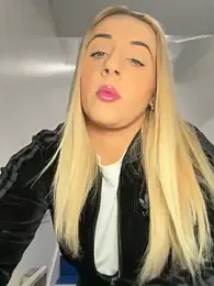 Strongqueen — Stripchat recorded stream image, 22.03.2026 21:00