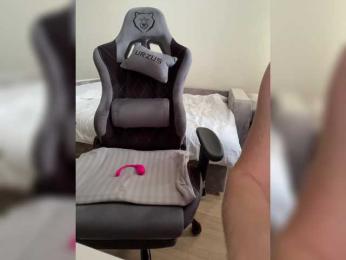 _M_O_L_O_K_O_ — Bongacams recorded stream image, 23.03.2026 04:20