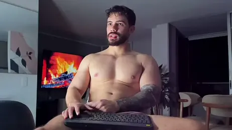 Valenthino_Salvatore — Stripchat recorded stream screenshot (24 Mar 2026)